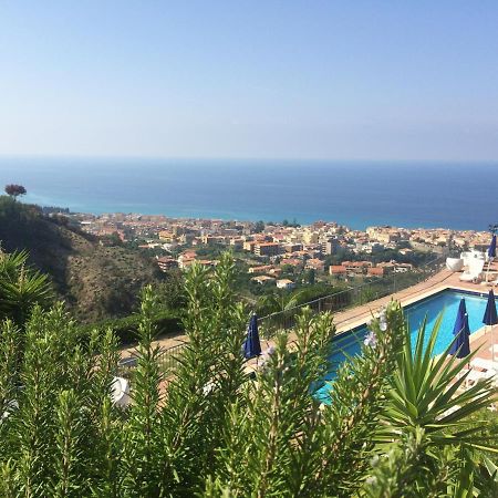 Villa Del Conte Tropea Exterior foto